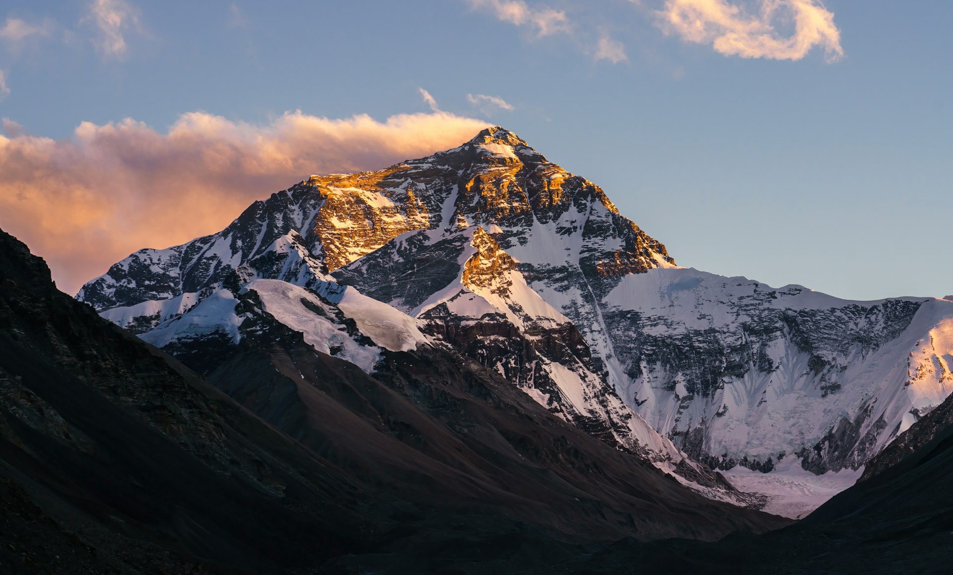 Sunset at Mount Everest