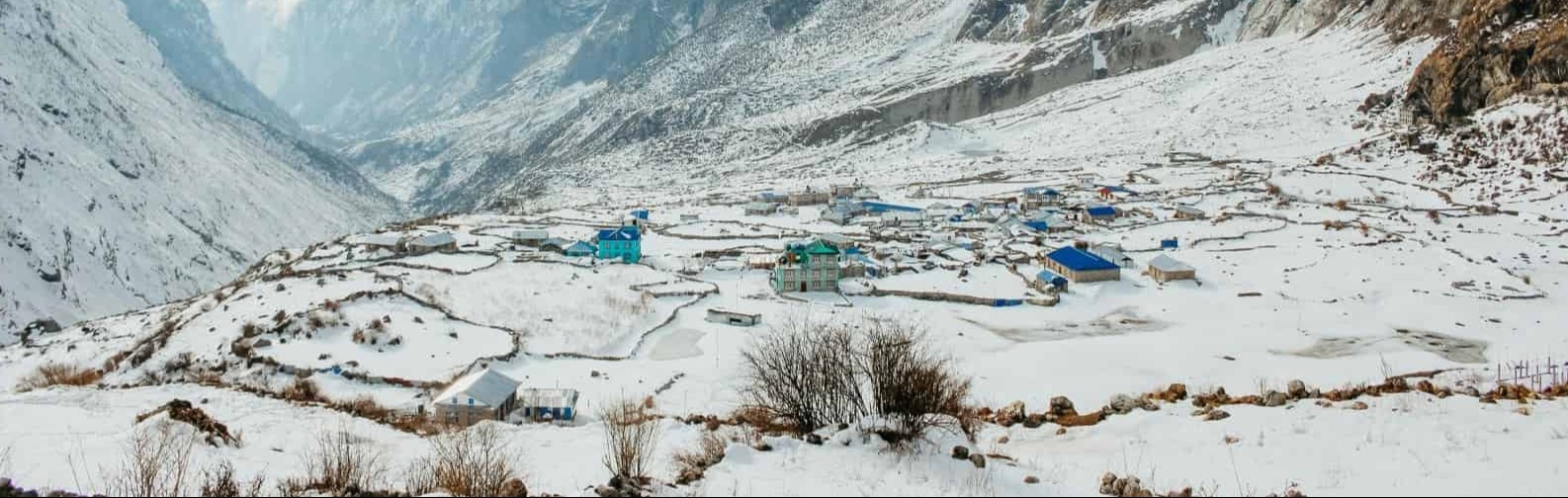 Winter Wonderland in Nepal: A Snowy Village Escape for Trekkers